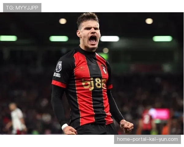 利物浦新援科尔克兹展现套边威力 边后卫插上助攻战术复兴